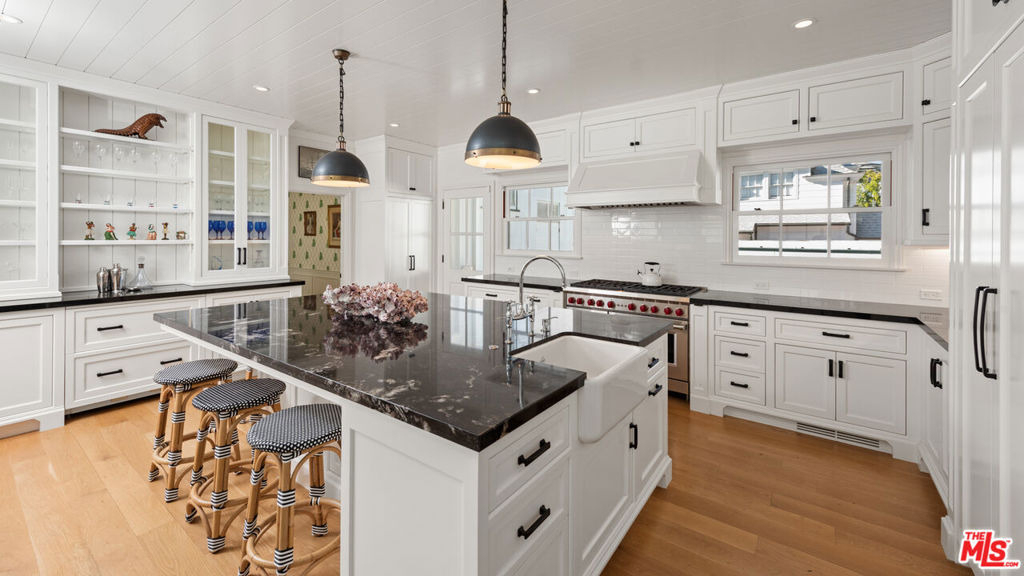 605 N Palisades Beach Road - Photo 2