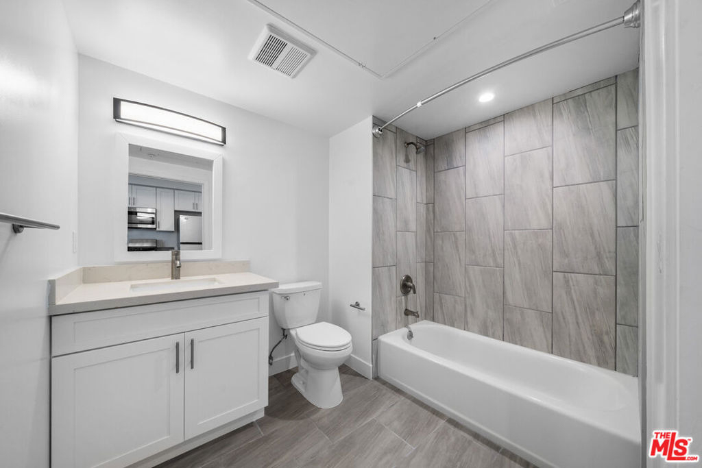 5612 Lexington Avenue - Photo 3