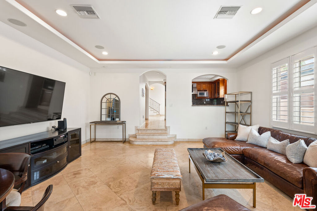 6416 W 83rd Street - Photo 8