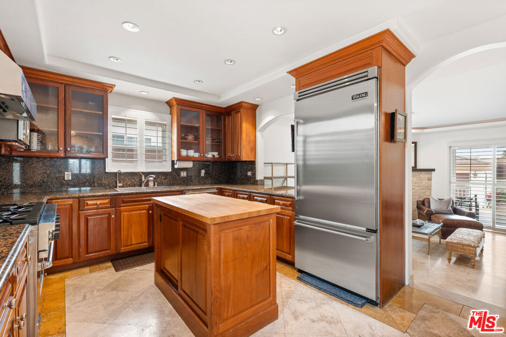 6416 W 83rd Street - Photo 4