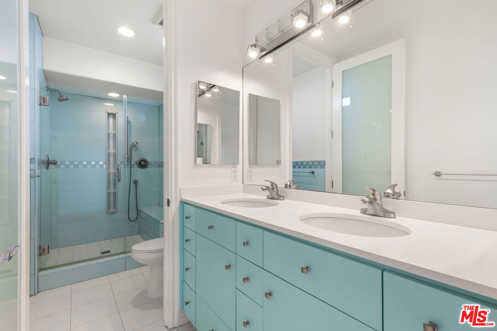 6416 W 83rd Street - Photo 17