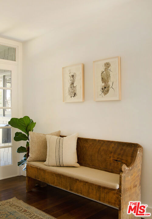 519 Moreno Avenue - Photo 2