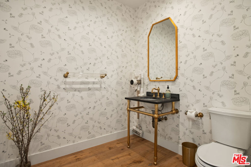 327 N Edinburgh Avenue - Photo 21