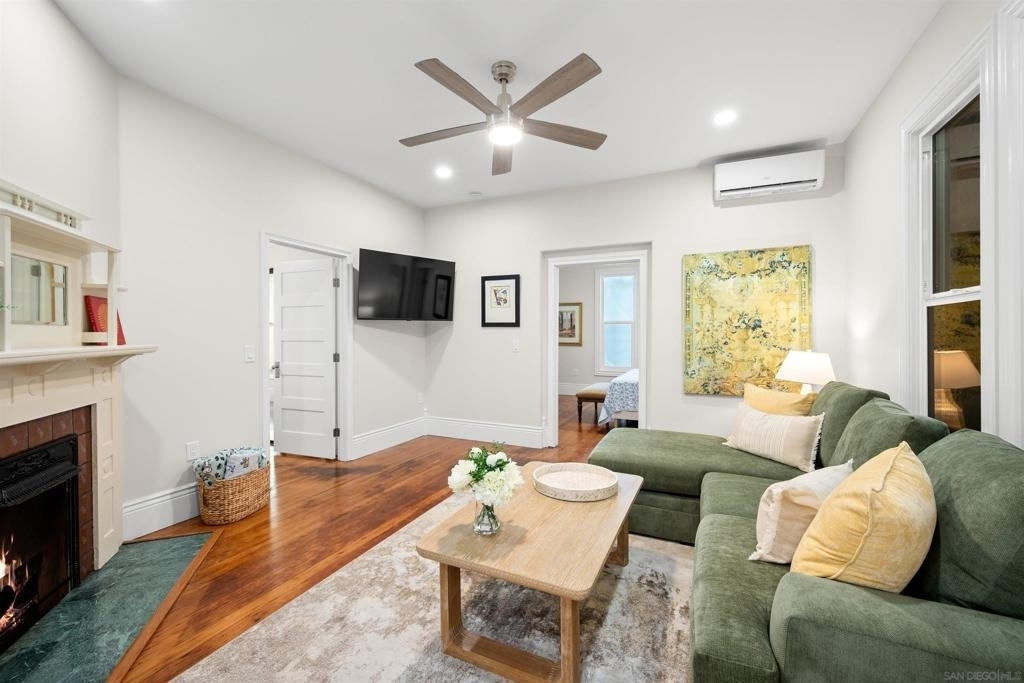 2251 Brant Street - Photo 3