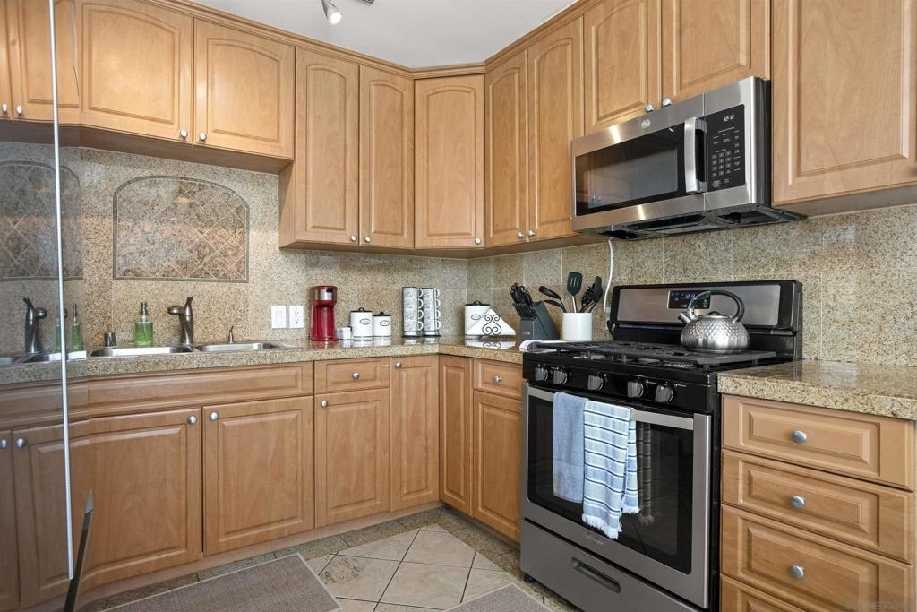 4614 Saratoga Ave - Photo 20