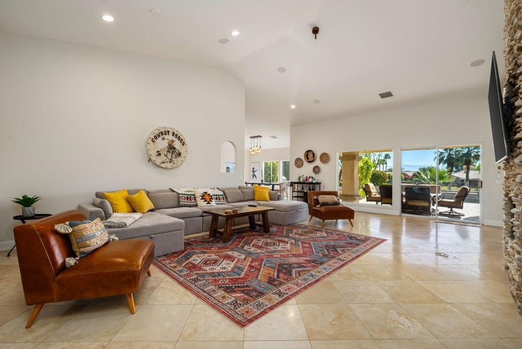 45168 Coeur Dalene Drive - Photo 14