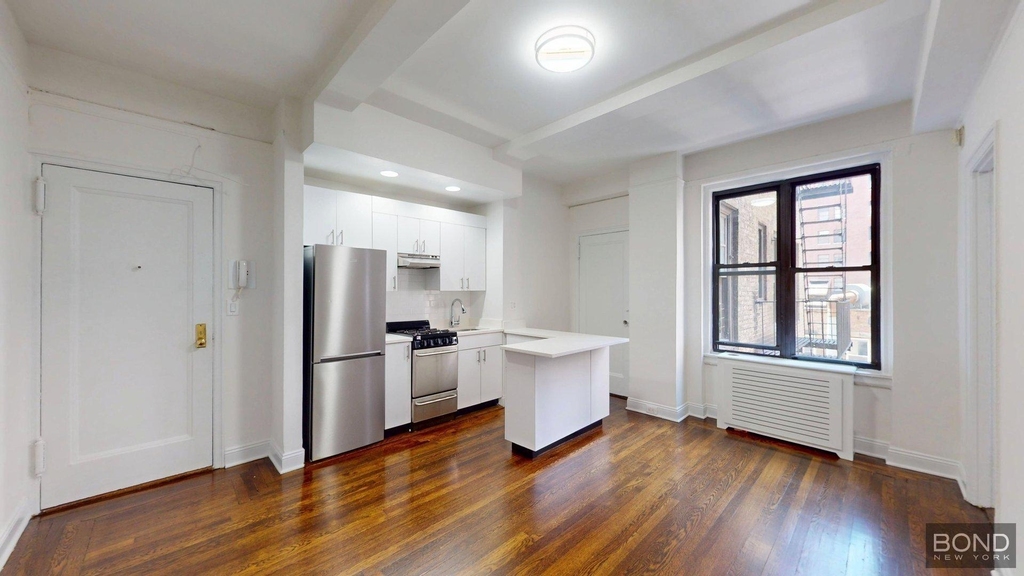 140 East 46th Street  - Photo 0