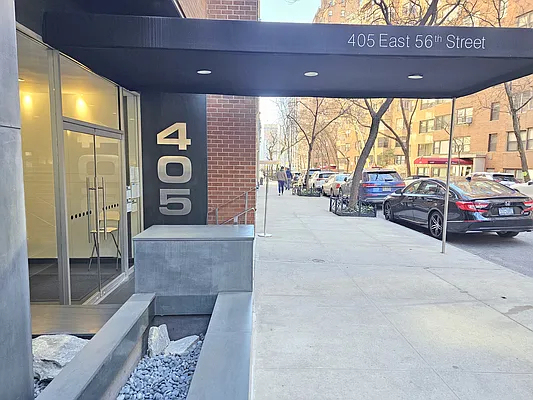 405 East 56th Street Apartment 2E - Photo 0