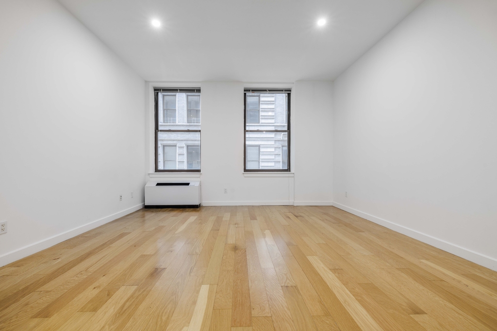 37 Wall Street - Photo 4