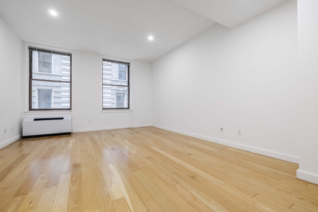 37 Wall Street - Photo 2