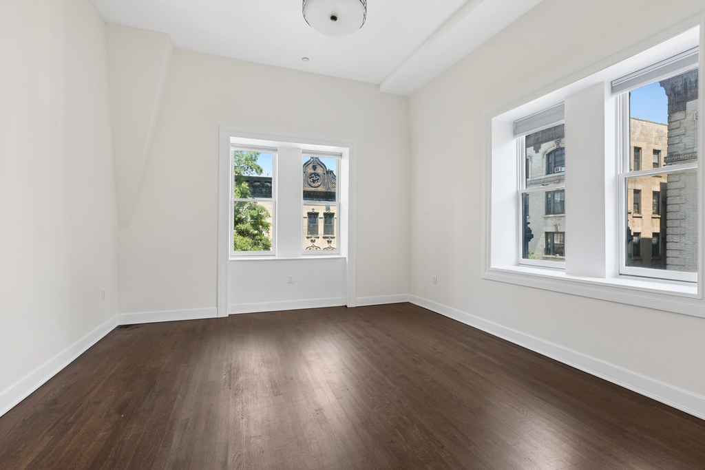 72 Hamilton Ter - Photo 10