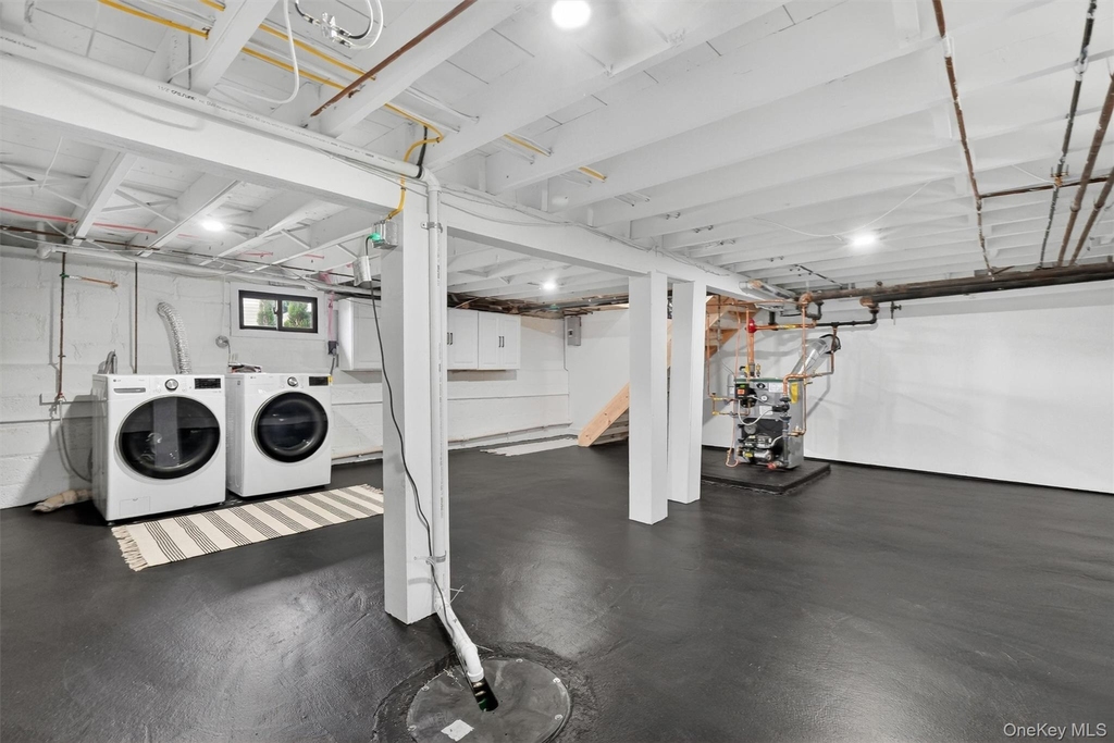 32 Dutchess Terrace - Photo 33