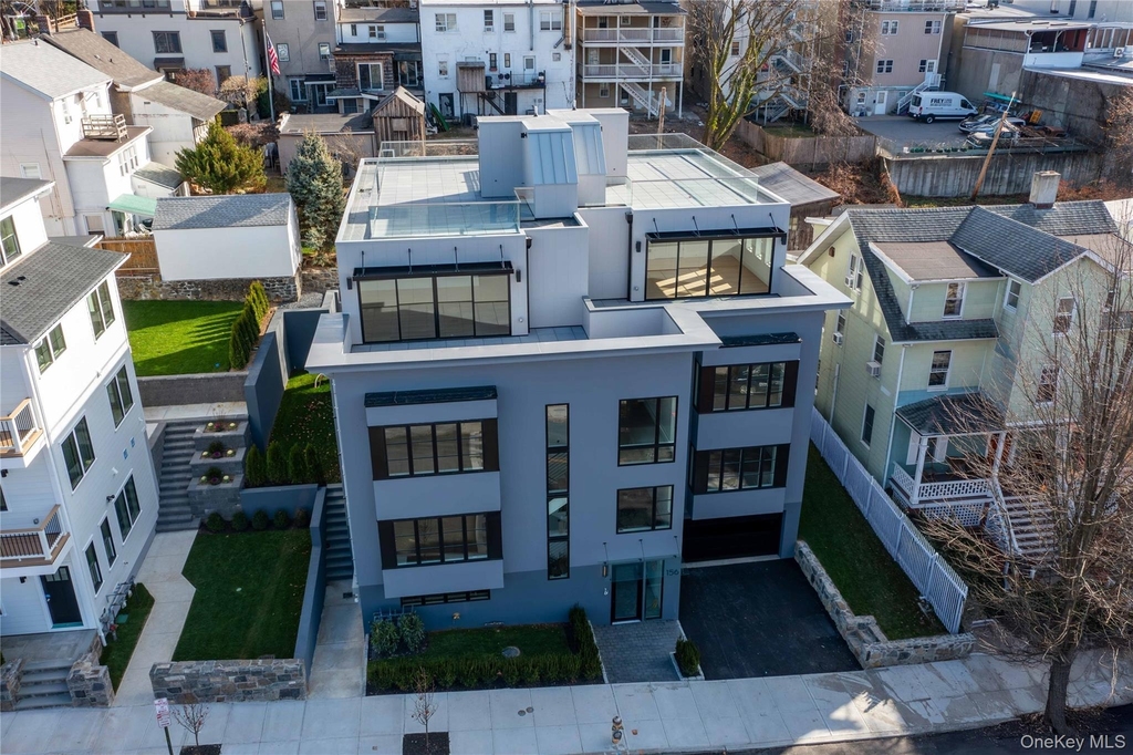 156 Palisade Street - Photo 2