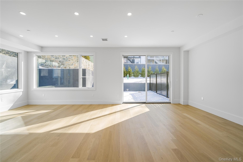 156 Palisade Street - Photo 5