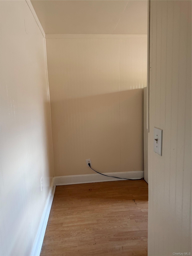 1654 Grand Avenue - Photo 5
