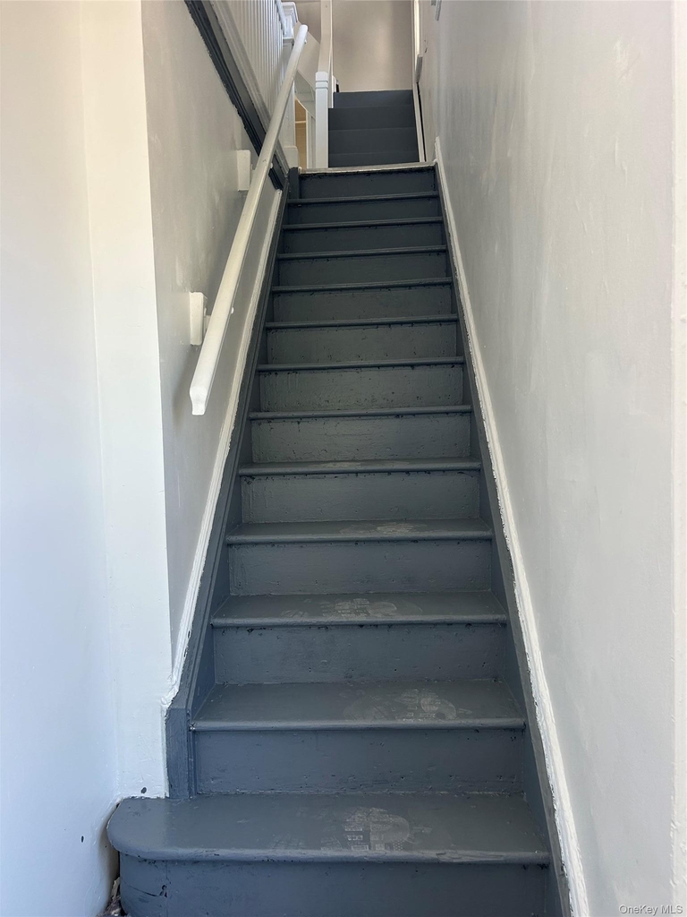2217 Collier Avenue - Photo 8