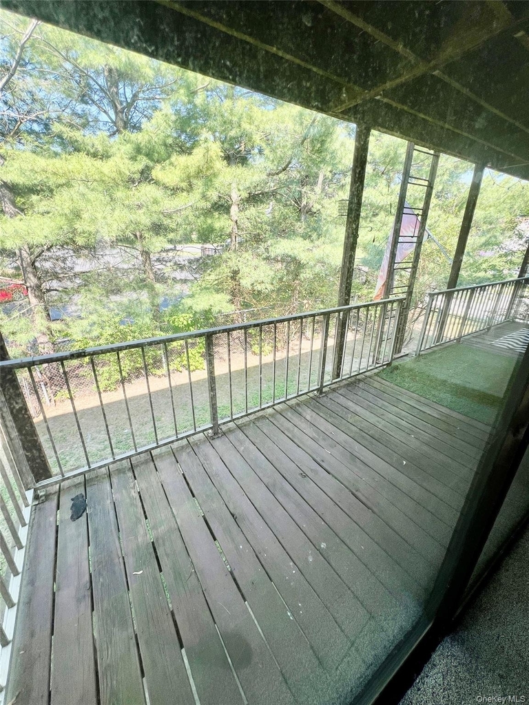 20 Pierces Road - Photo 9