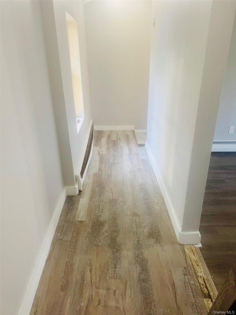 270 Hudson Street - Photo 4