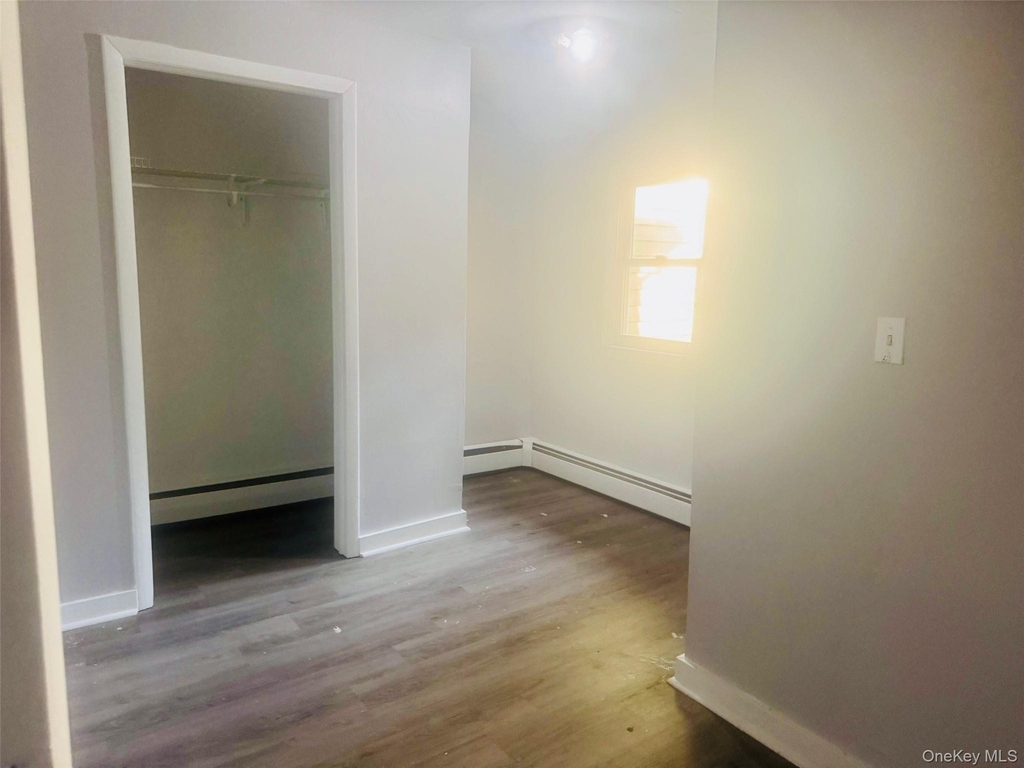 270 Hudson Street - Photo 7