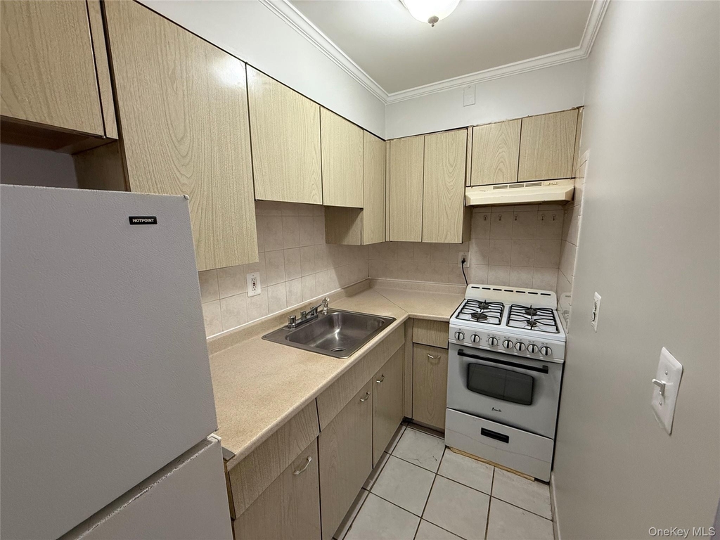 316 High Avenue - Photo 7