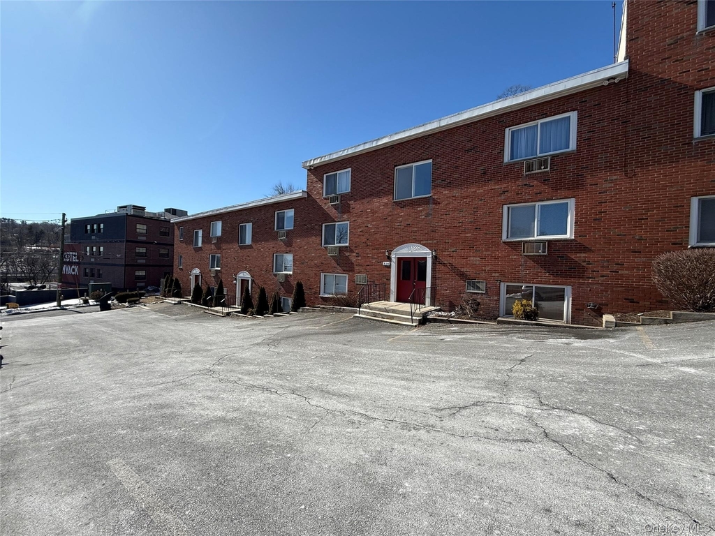 316 High Avenue - Photo 8