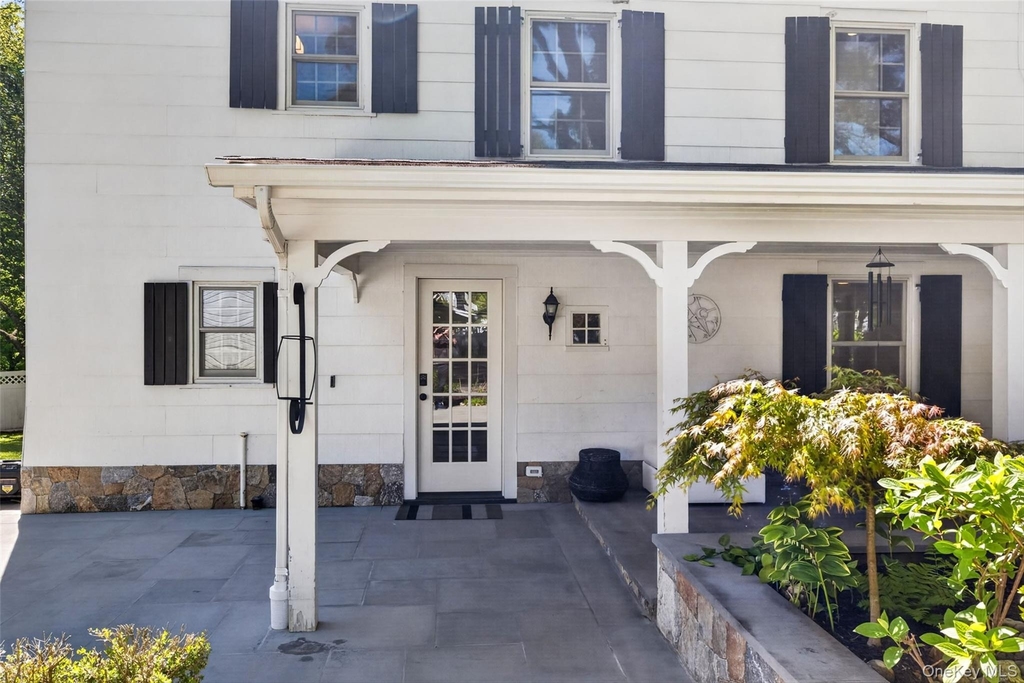 31 Avenue A - Photo 7