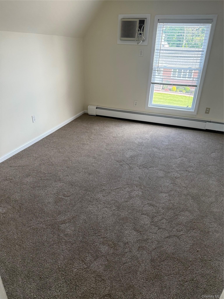 38 Grant Avenue - Photo 14