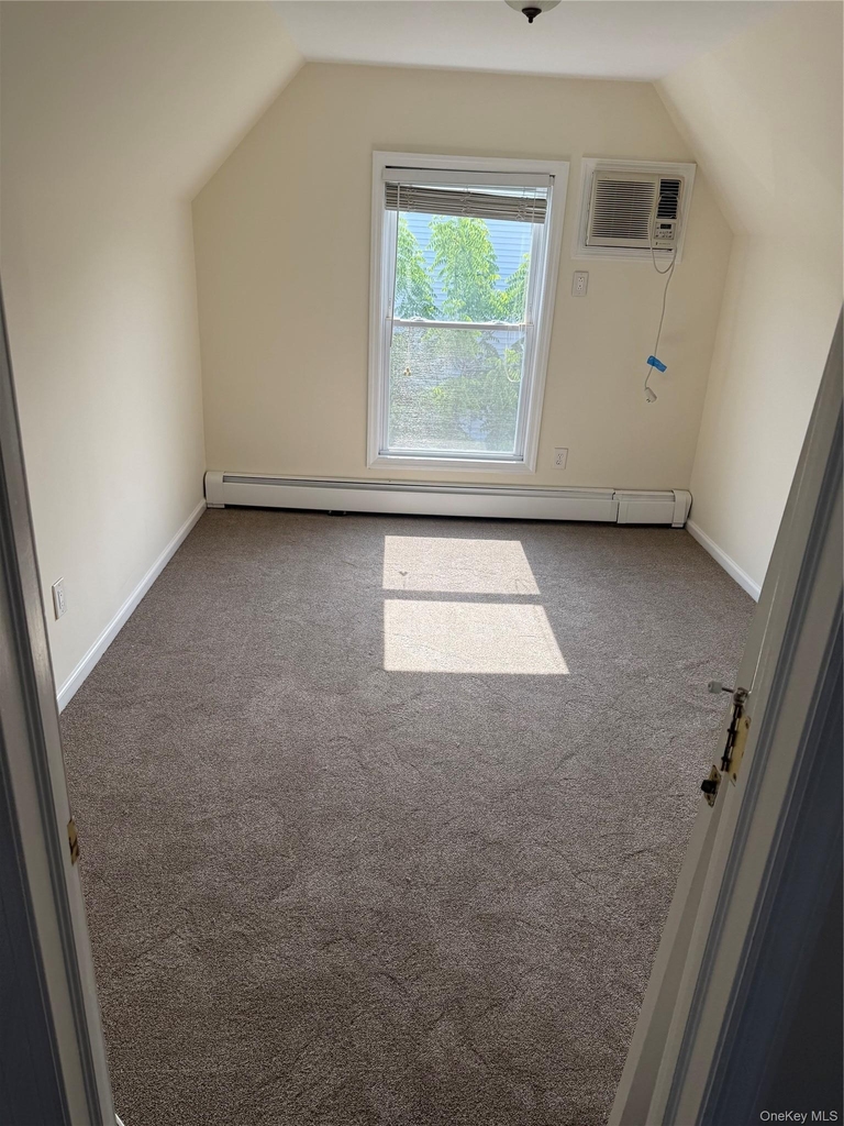 38 Grant Avenue - Photo 15