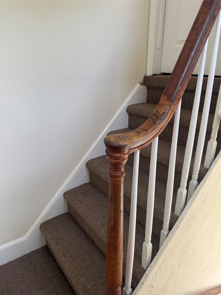 38 Grant Avenue - Photo 16