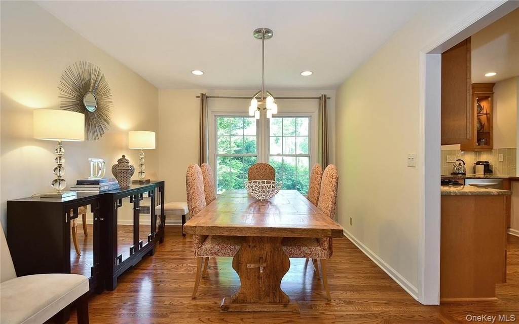 9 Franklin Avenue - Photo 13
