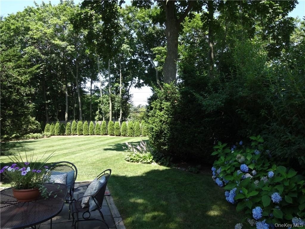 9 Franklin Avenue - Photo 33