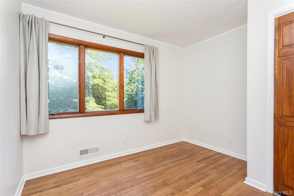 9 Marlene Court - Photo 15