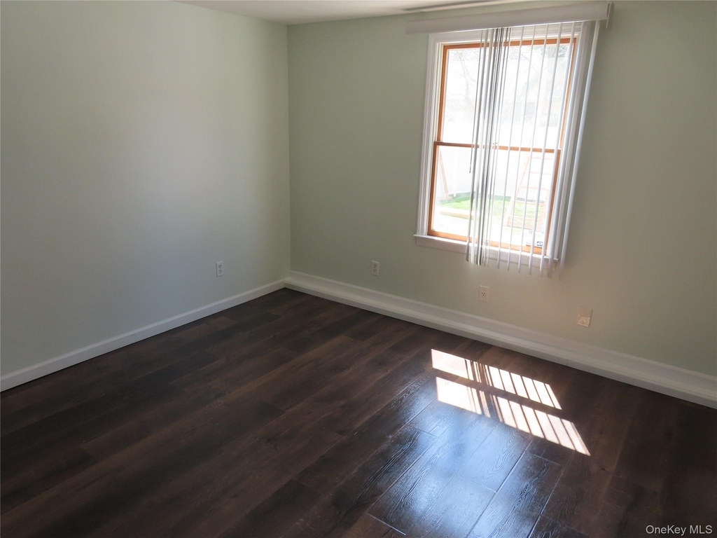 94 Neptune Avenue - Photo 4