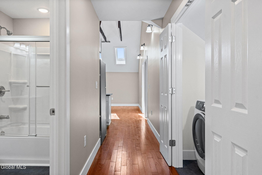 521 Warren Street - Photo 27
