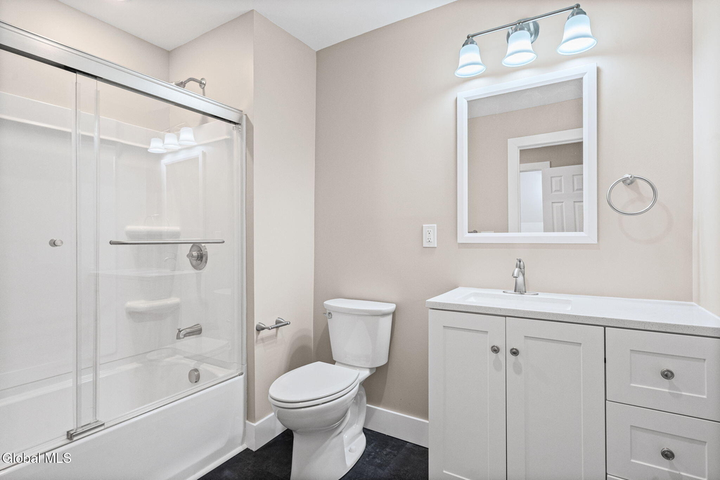 521 Warren Street - Photo 23