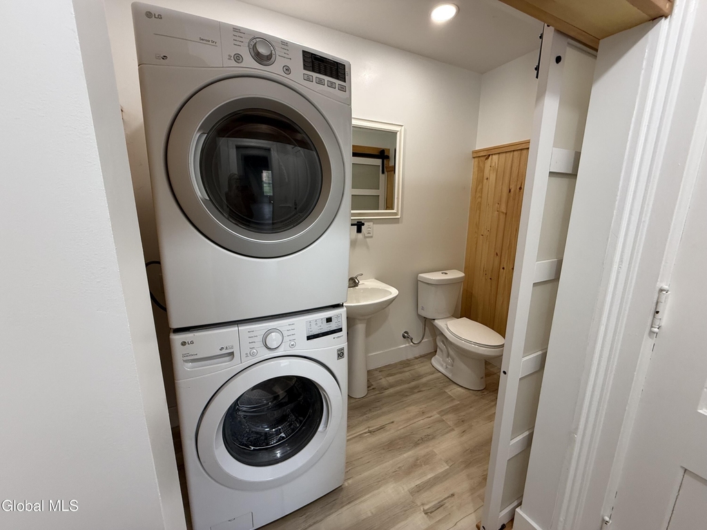 53 S Park Street - Photo 7