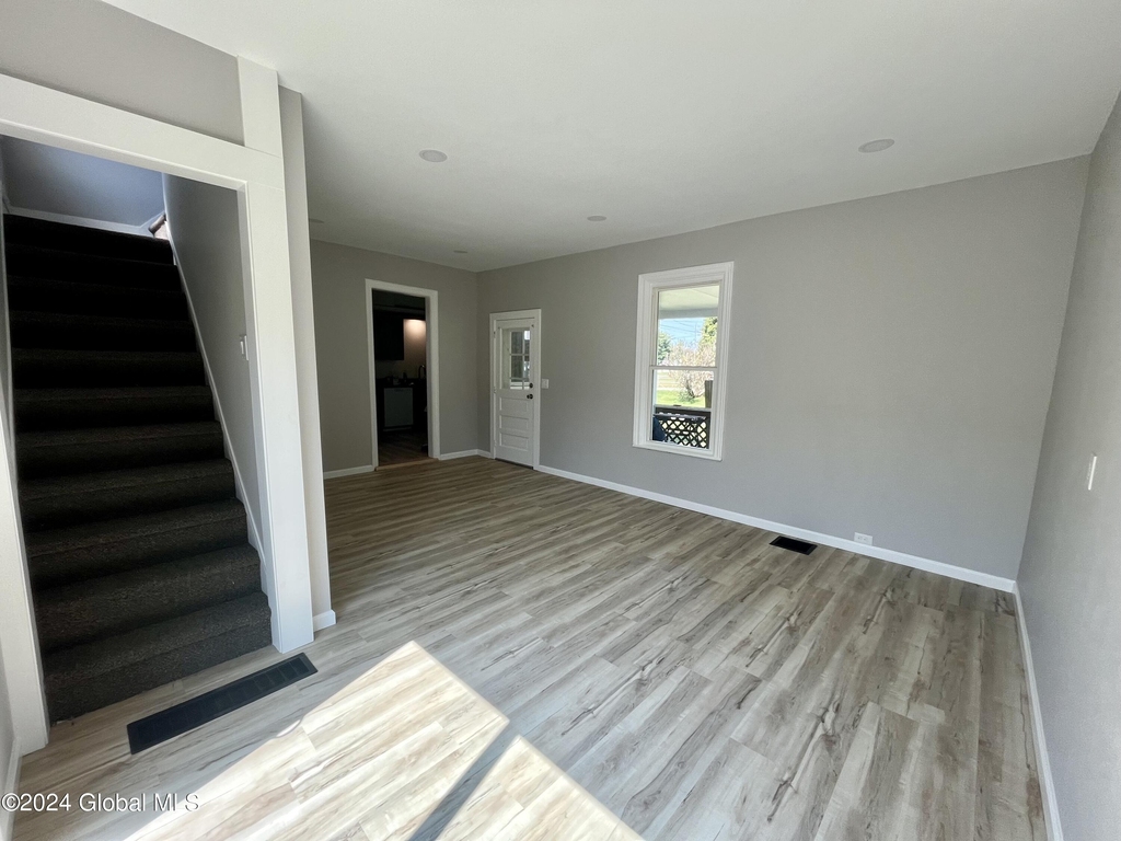 53 S Park Street - Photo 9