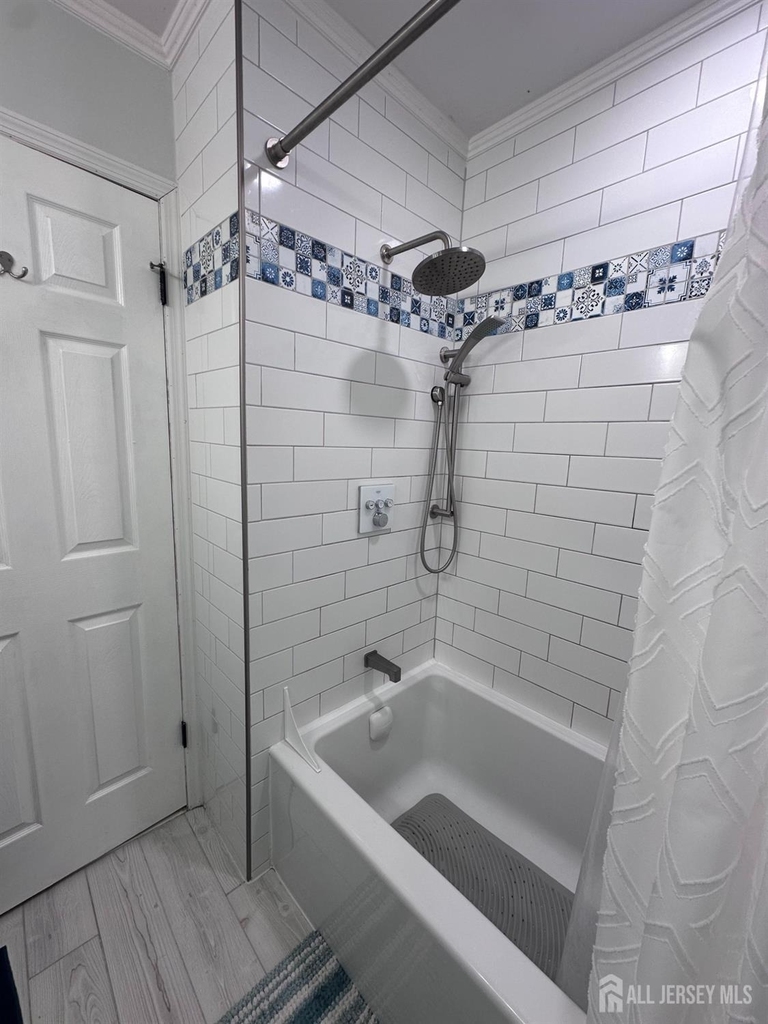 23 Washington Court - Photo 7