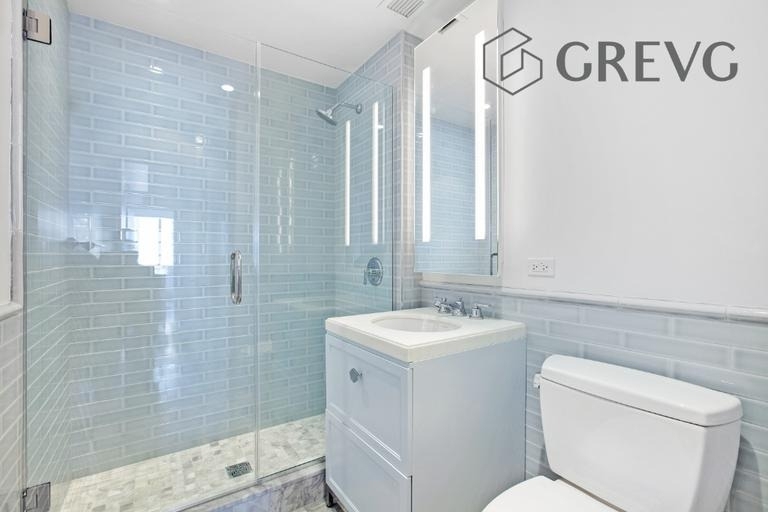 389 E 89th Street - Photo 6