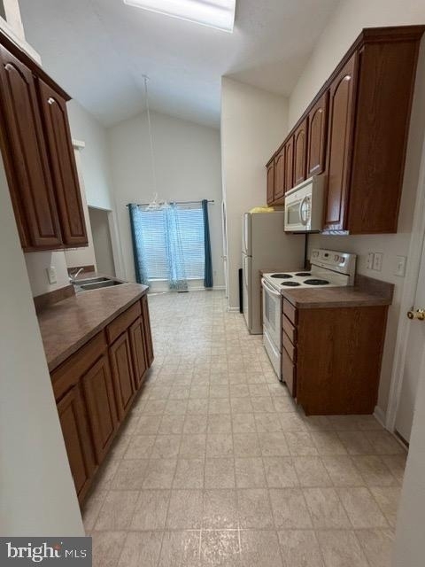 211 Dogwood Avenue - Photo 6