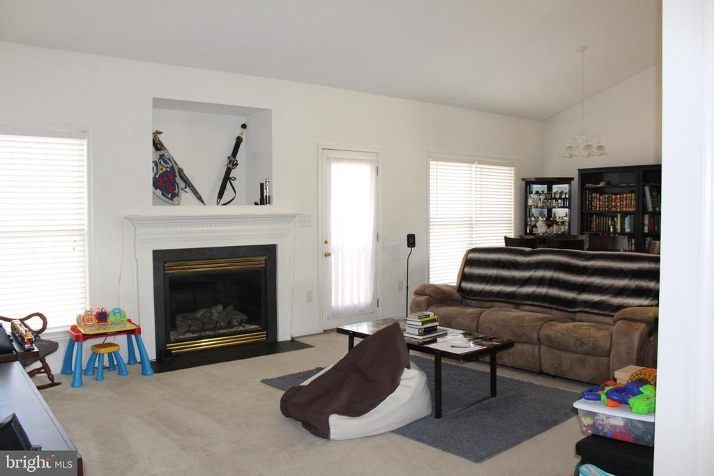 211 Dogwood Avenue - Photo 1