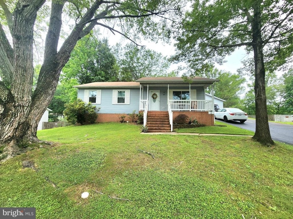9 Mclaughlin Street - Photo 2