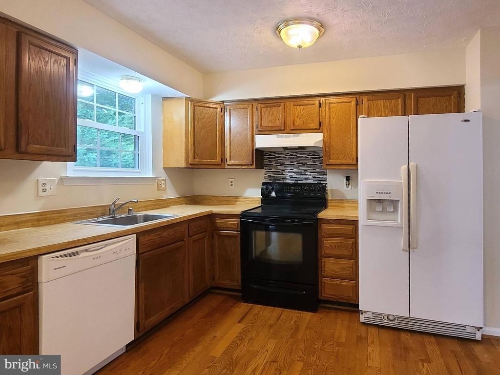 1 Martin Street - Photo 10
