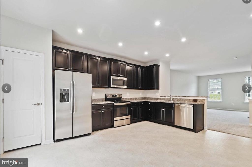 716 River Crest Way - Photo 12
