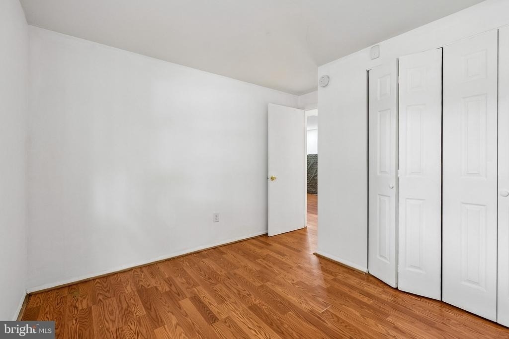13911 Mapledale Avenue - Photo 17