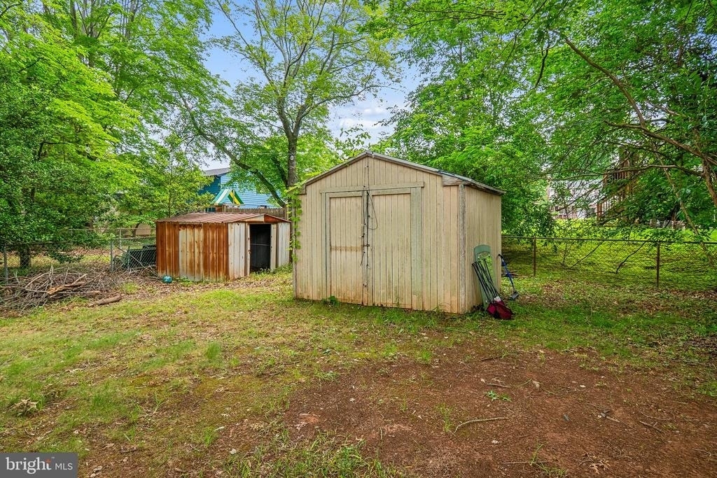 13911 Mapledale Avenue - Photo 22