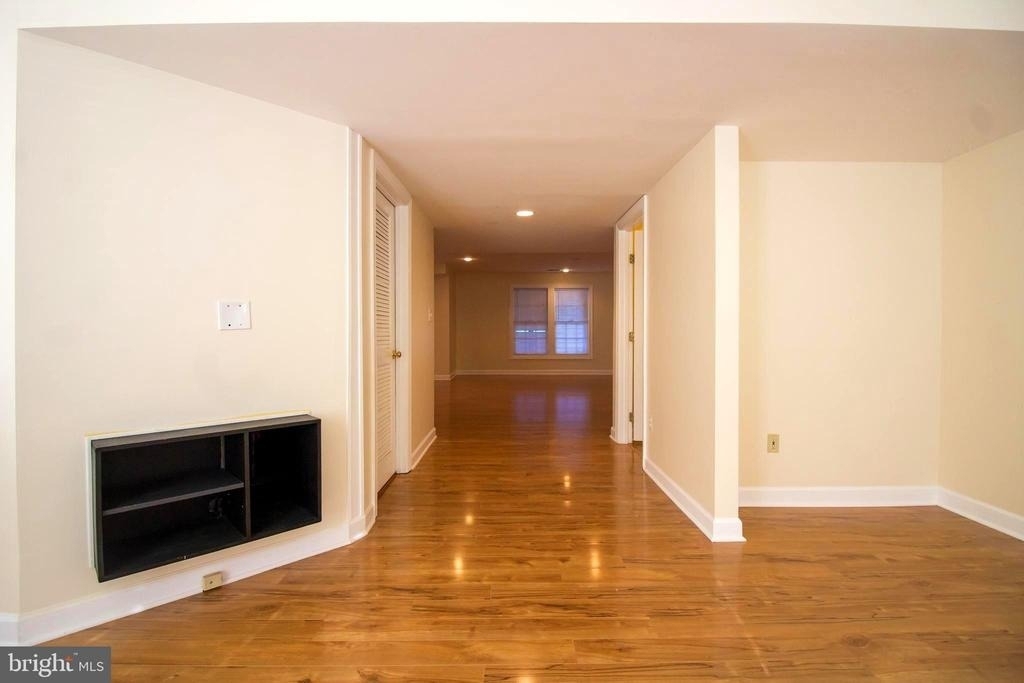 16493 Steerage Circle - Photo 14
