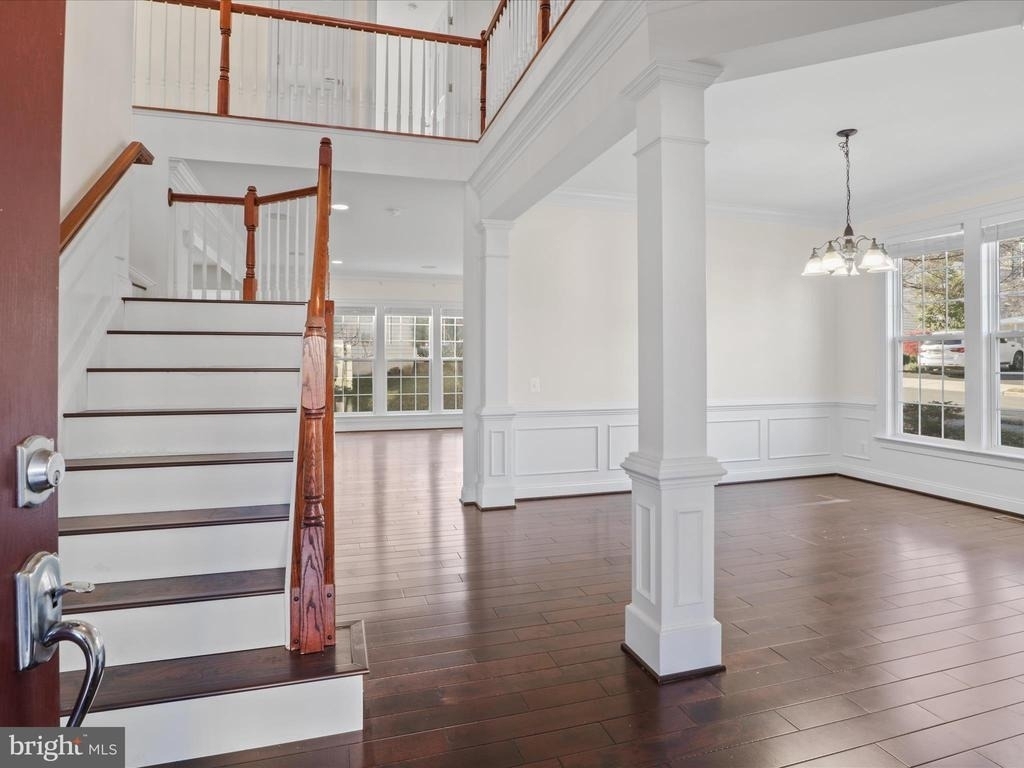 43527 Loudoun Barn Way - Photo 1