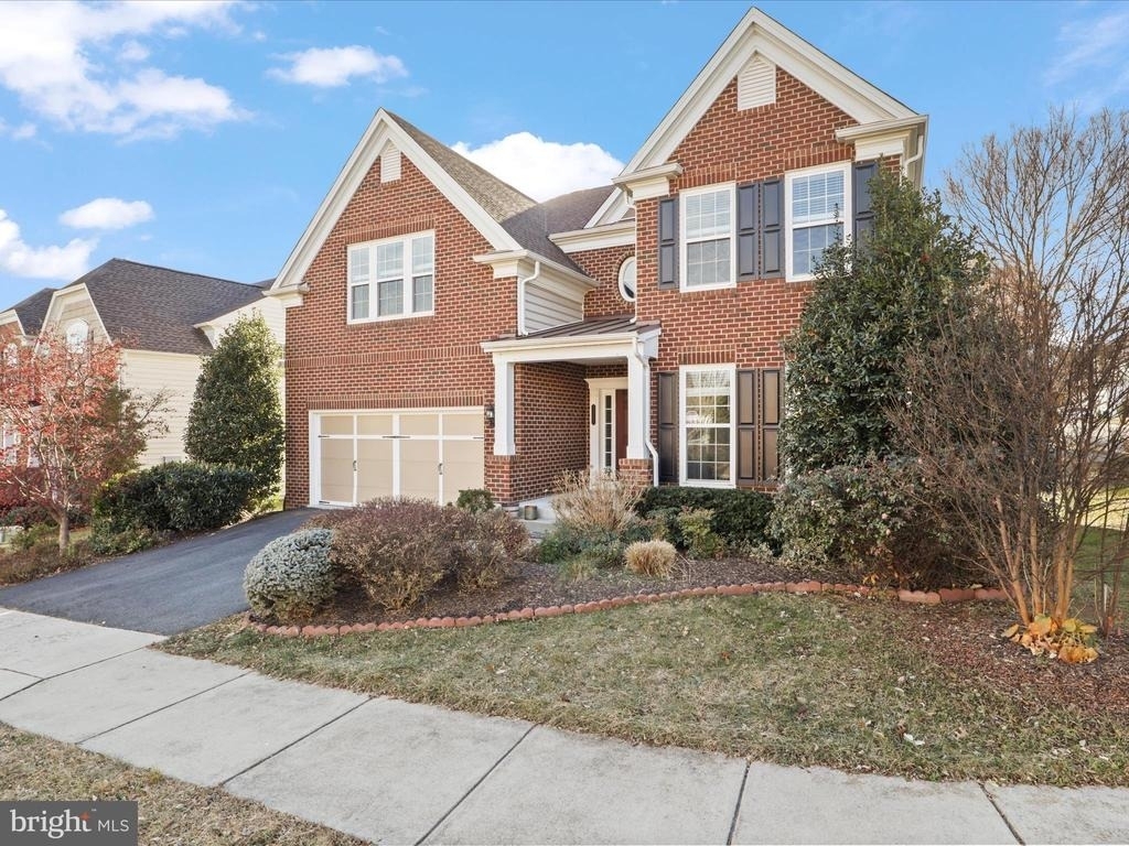 43527 Loudoun Barn Way - Photo 0