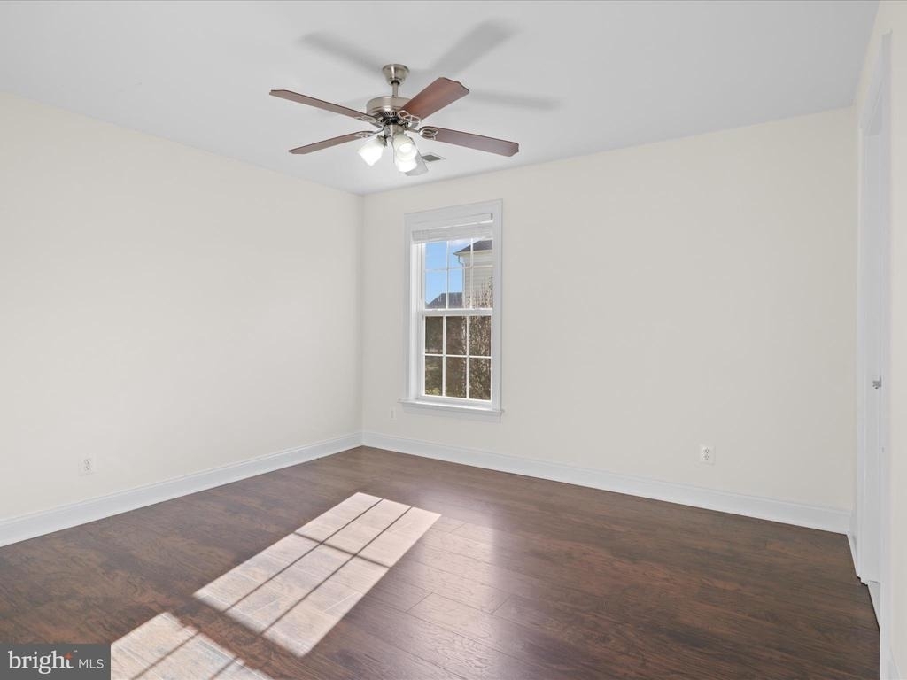 43527 Loudoun Barn Way - Photo 10
